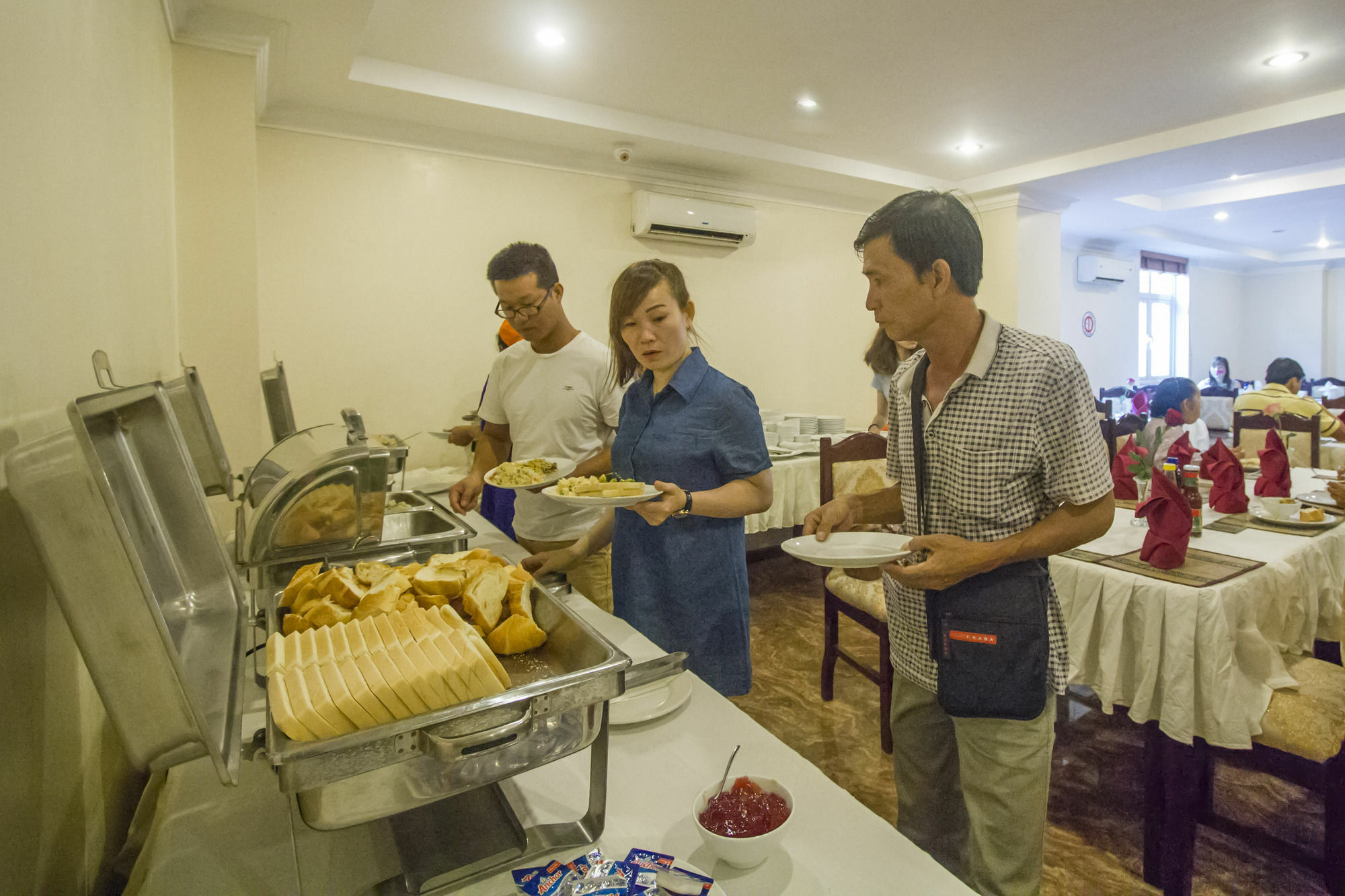 Good Luck Day Hotel & Apartment Phnom Penh Dış mekan fotoğraf